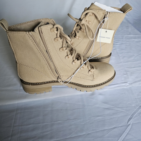 Universal Thread Women's Parker Lace Up Combat Boots, Color Tan - memory foam - Picture 10 of 15